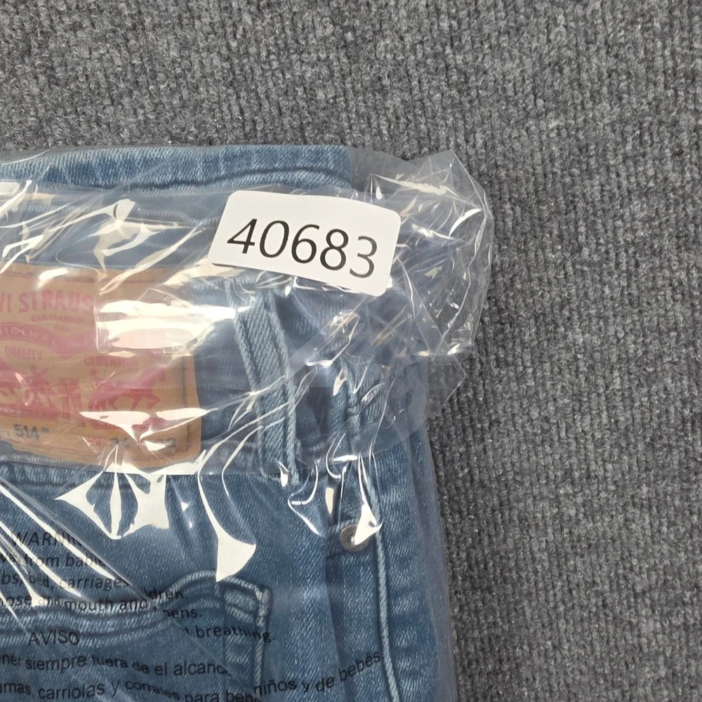Levis 514 Straight Jeans Mens 34x32 Blue Denim Stretch Casual Light Wash